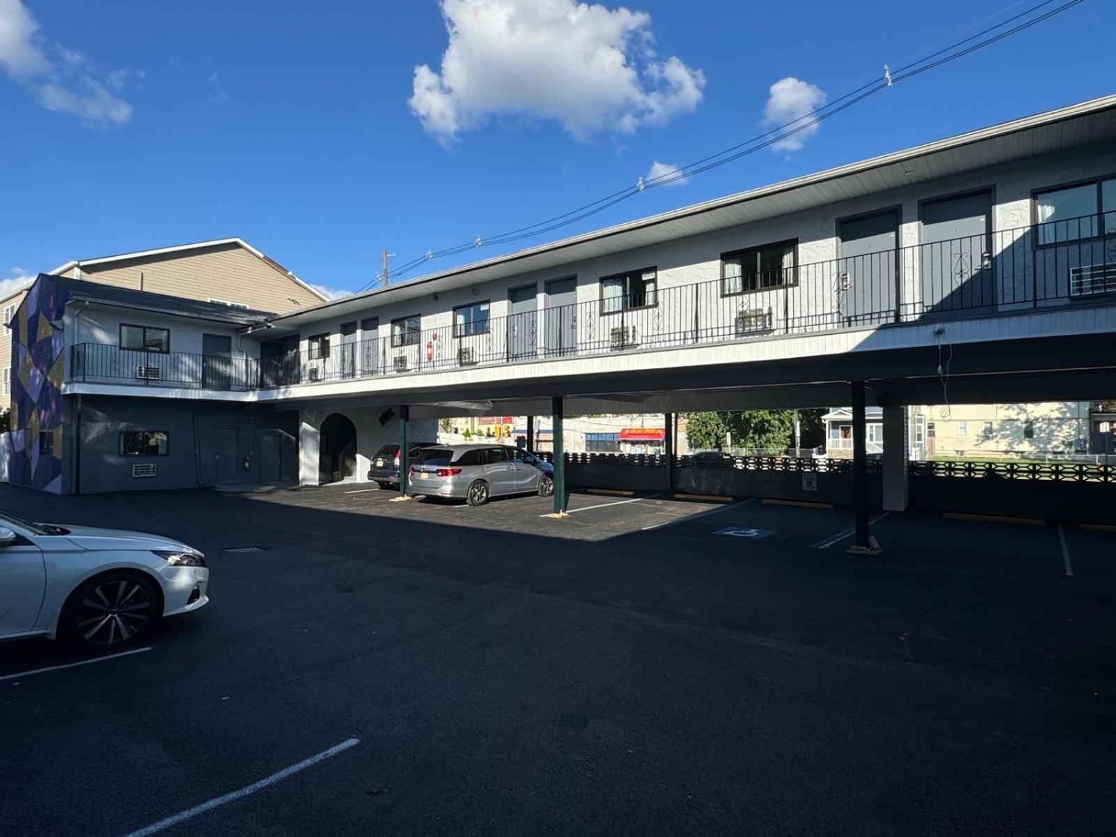 Hotel Essence Express Elizabeth Ewr Airport Exterior foto